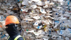 Οι Φιλιππίνες έστειλαν πίσω στον Καναδά 1.380 τόνους σκουπιδιών