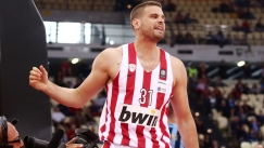 Μπόγρης: «Παιδικό όνειρο ο Ολυμπιακός, καμία κακία»