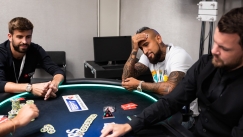 Θρίαμβος για Gerard Piqué και Arturo Vidal σε πανάκριβο τουρνουά πόκερ