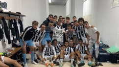 Αφιέρωσαν τη νίκη επί του Άρη στα έξι «αετόπουλα» (pic)