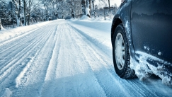 10 πολύτιμες συμβουλές για την οδήγηση σε χιόνι και πάγο (pics)