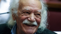 Μανώλης Γλέζος: Στις γειτονιές του κόσμου (pics)