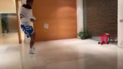 Ο Βιδάλ πήγε σε νέο level το «toilet paper challenge» (vid)