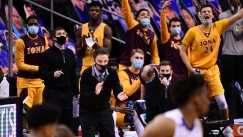 Ο Πιτίνο γύρισε στο NCAA και υπέστη συντριβή! (vid)
