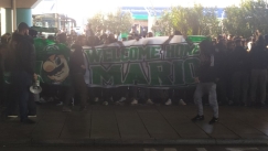 Χεζόνια: Με τούρτα και πανό τον υποδέχτηκαν οι οπαδοί! (vid & pics)