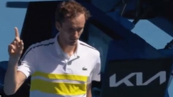Australian Open: Ο Μεντβέντεφ έδιωξε τον προπονητή του από τη Rod Laver Arena (vids)