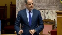 Παρατήρηση στον Μητσοτάκη γιατί δεν φόραγε μάσκα στην Βουλή: «Κύριε Πρόεδρε, μάσκα», φώναζαν (vid)