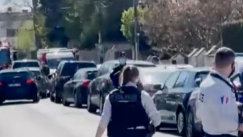 Η αντιτρομοκρατική ανέλαβε την έρευνα για την επίθεση στο Παρίσι (vid)