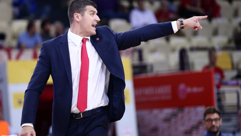 Ολυμπιακός: Ανακοίνωσε το τέλος της συνεργασίας του με τον Παντελάκη