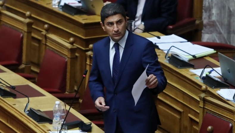 Ο Αυγενάκης παρουσίασε στη Βουλή τα κριτήρια για τη συμμετοχή στη Super League 2