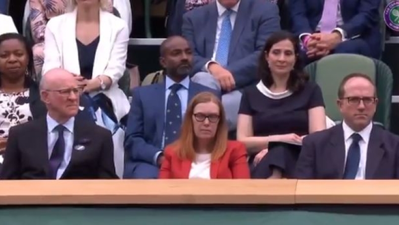 Το standing ovation στο Wimbledon για την Σάρα Γκίλμπερτ που ανακάλυψε το AstraZeneca (vids)