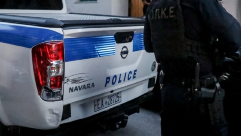 Στον εισαγγελέα τρεις ανήλικες μετά τη συμπλοκή και τα μαχαιρώματα στον Κολωνό, «η 15χρονη γλίτωσε για χιλιοστά» (vid)