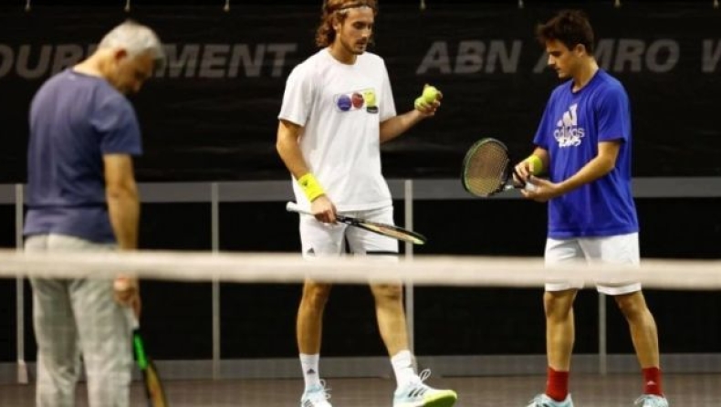 Παίζουν στο διπλό στο Wimbledon οι αδελφοί Τσιτσιπά