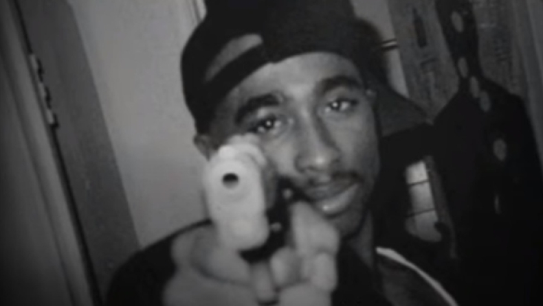 Οι θεωρίες συνομωσίας για τη δολοφονία του Tupac Shakur (pics & vid) 