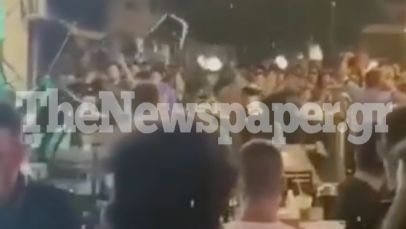 Αδιανόητο ξύλο στον Βόλο: Έφυγαν καρέκλες και τραπέζια, βγήκε μαχαίρι (vid)