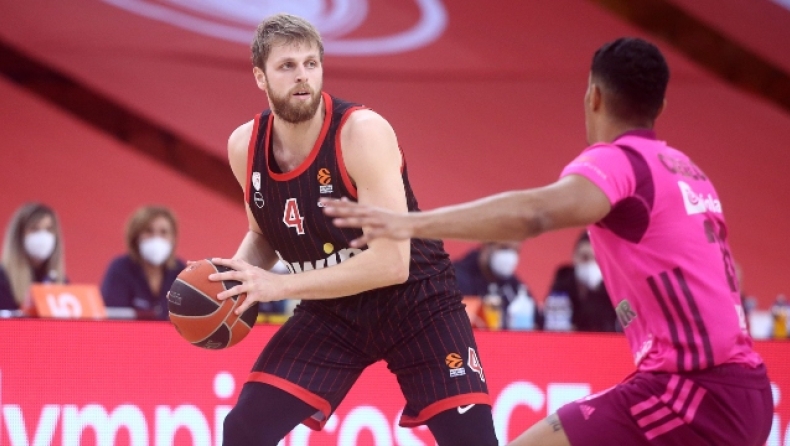 Ολυμπιακός: Η Βενέτσια θέλει τον Χαραλαμπόπουλο