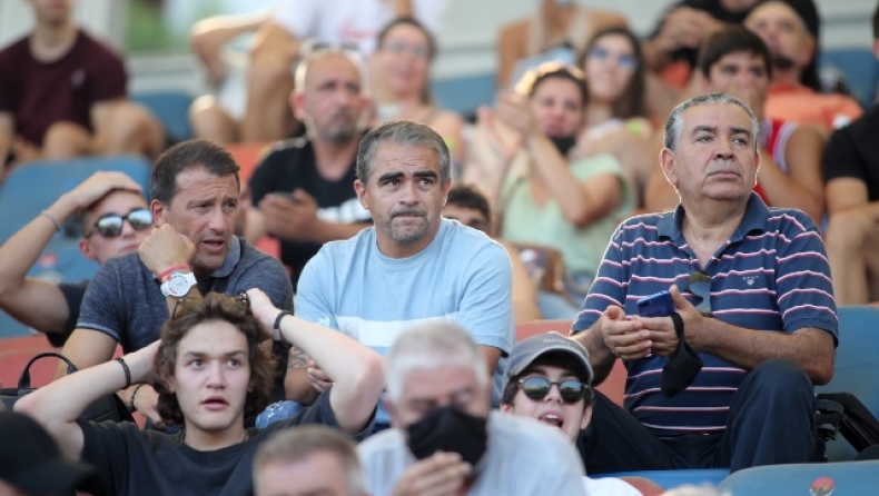 Στη Νέα Σμύρνη ο Ιμπαγάσα (pic)