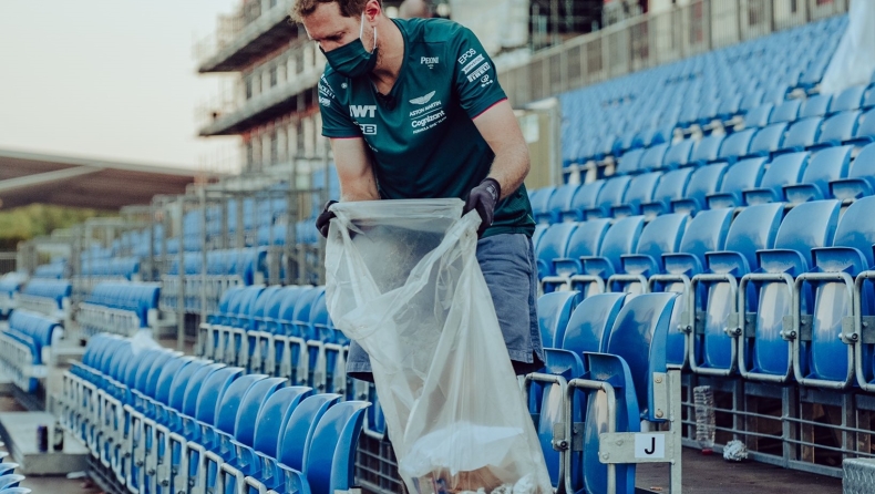 O Φέτελ μάζεψε σκουπίδια από τις κερκίδες μετά το GP Μ. Βρετανίας (vid)