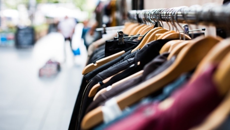 Η ενοικίαση ρούχων είναι πιο επιζήμια για τον πλανήτη από την απόρριψή τους, σύμφωνα με μελέτη 