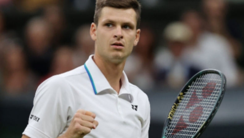 Wimbledon: Απίστευτος Χούρκατς απέκλεισε και τον Φέντερερ (vids)