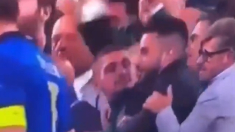 Ο Βεράτι μπερδεύτηκε και πανηγύριζε με οπαδό γιατί νόμιζε ότι ήταν ο Ινσίνιε (pic & vid)