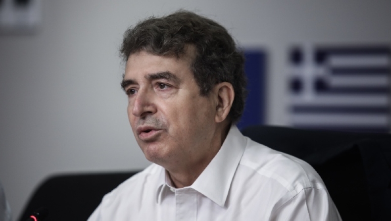 Χρυσοχοΐδης: «Τα εναέρια μέσα έχουν επιχειρήσει διπλάσιες ώρες απ' ότι πέρσι» (vid)