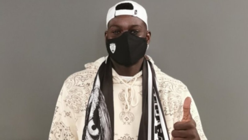 Ογκμπέιντε: «Είμαι ενθουσιασμένος που θα παίξω στον ΠΑΟΚ»