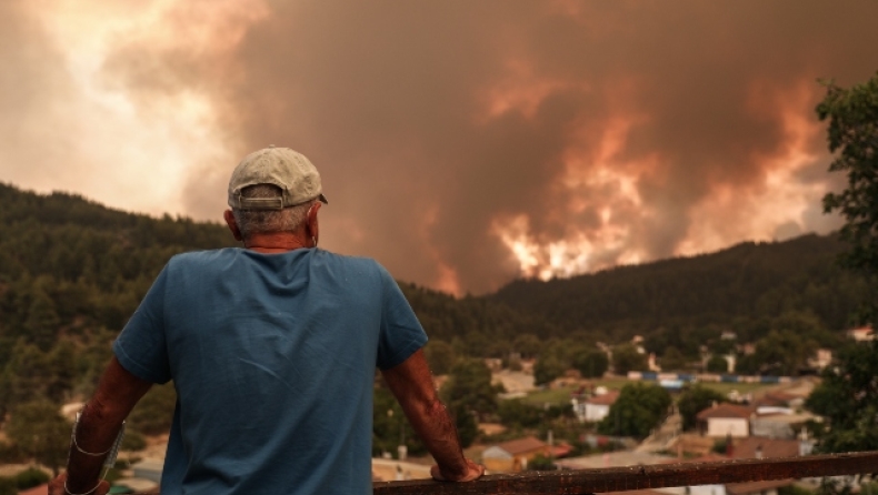 Ανυπολόγιστη καταστροφή στην Εύβοια, 600.000 στρέμματα καμένης γης (vid)