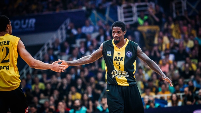 ΑΕΚ: Επιβεβαίωσε την επιστροφή του ο Μάνι Χάρις (pic & vid)