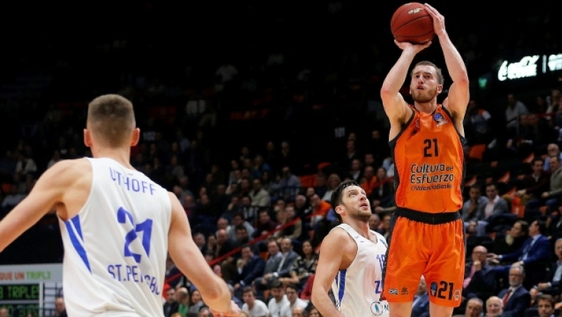 Ο Ολυμπιακός κυνηγάει το «θαύμα» με τον Ματ Τόμας (vid)