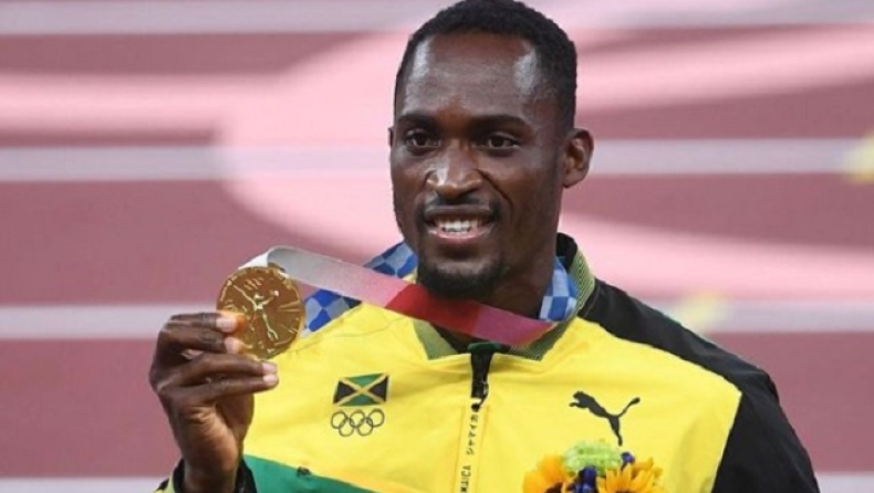 Ολυμπιακοί Αγώνες: Εχασε τον δρόμο για το στάδιο και εθελόντρια του πλήρωσε ταξί για να προλάβει τον αγώνα και να πάρει το χρυσό (vid)