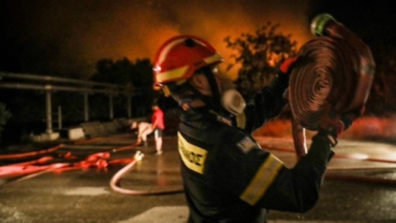 Άσχημα νέα για τους 2 πυροσβέστες: Διασωληνώθηκαν και μπήκαν εντατική