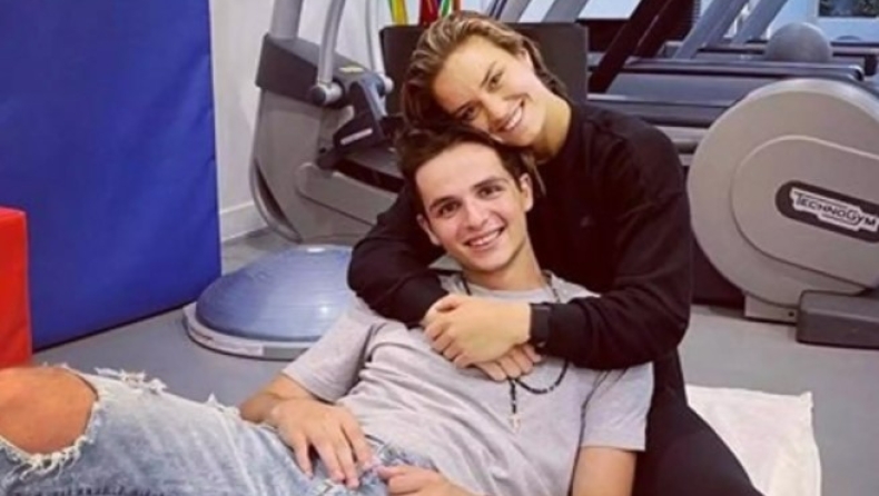 Σάκκαρη σε Μητσοτάκη: «Happy birthday love» (pic)