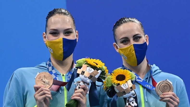 Ολυμπιακοί Αγώνες: Οι διοργανωτές προσφώνησαν ως… Ρωσίδες τις Ουκρανές στην απονομή του ντουέτου της συγχρονισμένης