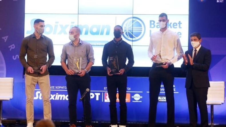 Basket League: MVP ο Παπαπέτρου, καλύτερος αμυντικός ο Σαντ-Ρος - Όλες οι βραβεύσεις (vids)