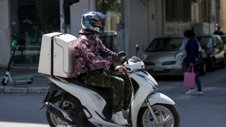 Διανομέας δικαιώθηκε και θα πάρει από πατσατζίδικο 14.500 ευρώ