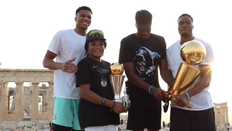 Μπακς: Η επίσκεψη των Antetokounbros στην Ακρόπολη (vid)