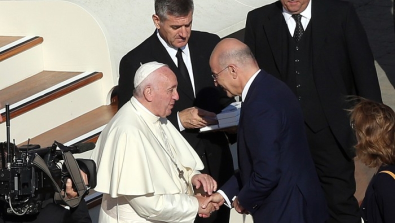 O πάπας Φραγκίσκος ανακοίνωσε οτι έρχεται στην Ελλάδα