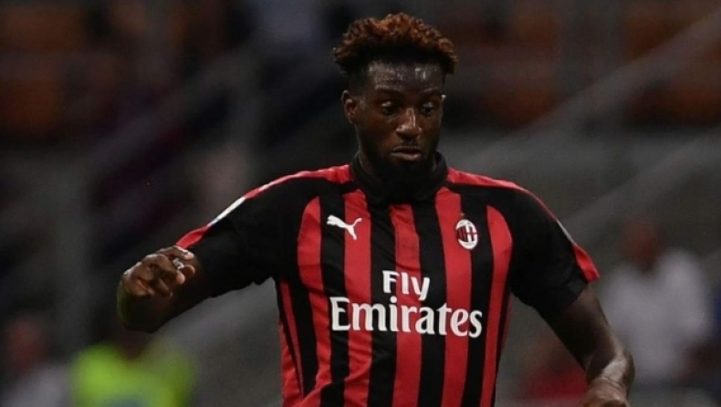 Μίλαν: Ετοιμάζει καταγγελία κατά της Λάτσιο για ρατσιστικό επεισόδιο με Μπακαγιόκο (pic)