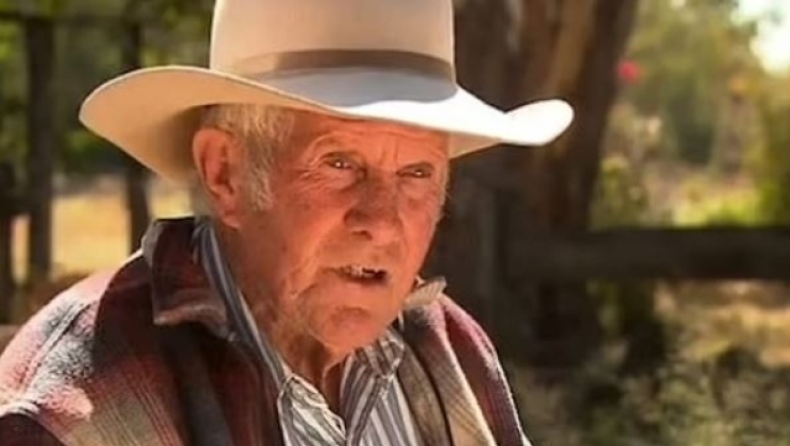 Ηλικιωμένος Αυστραλός γλίτωσε το αλκοτέστ αλλά «έφαγε» πρόστιμο 100 δολάρια για σουγιά τσέπης (vid)