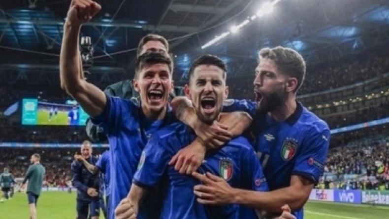 Ιταλία: Παγκόσμιο ρεκόρ με 36 σερί ματς αήττητη (vid)