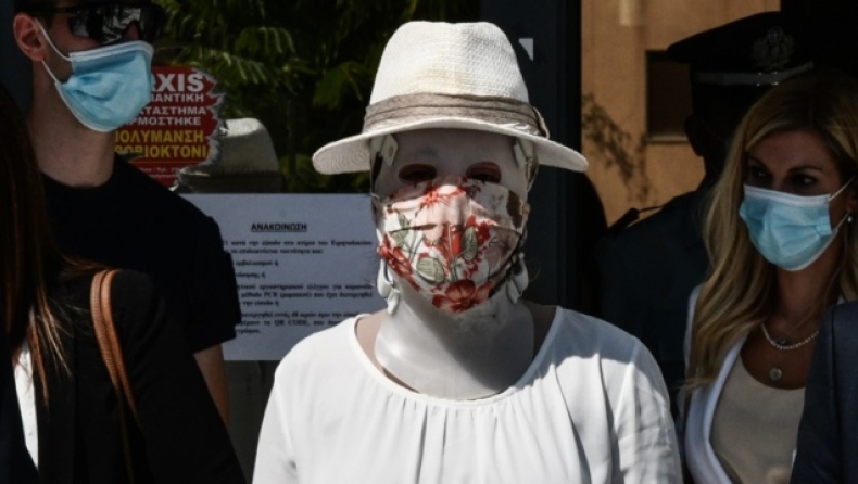 Η Ιωάννα Παλιοσπύρου για την γυναικοκτονία στη Ρόδο: «Οι γυναίκες δεν είναι ιδιοκτησία σας» (vid)