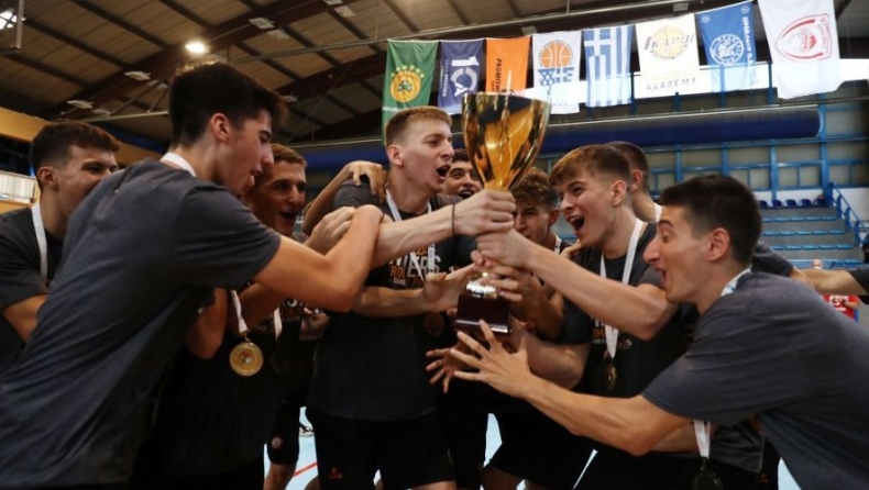 Πανελλήνιο Παίδων: Η απονομή του τροπαίου στον Προμηθέα (pics)