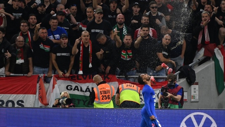 Παρέμβαση της FIFA για την ρατσιστική συμπεριφορά των Ούγγρων ζητά ο Μπόρις Τζόνσον μετά το ματς με την Αγγλία