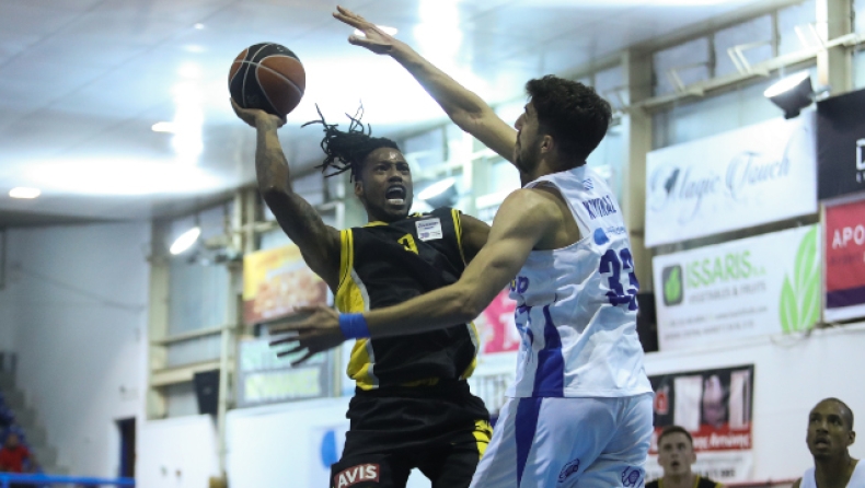 Ιωνικός - ΑΕΚ 59-65: Ο Γκρίφιν την πέρασε απ' το κλειστό του Πλάτωνα (vid)