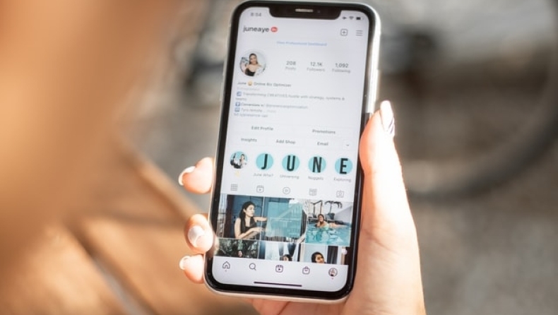 Έκανε απίστευτη έρευνα και ανακάλυψε πως την απατάει: Τον πρόδωσε το Instagram (vid)