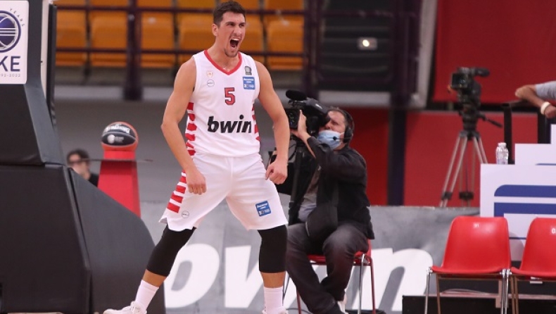 Ολυμπιακός - ΑΕΚ 103-78: Επέστρεψε φουριόζος στην Basket League (vid)