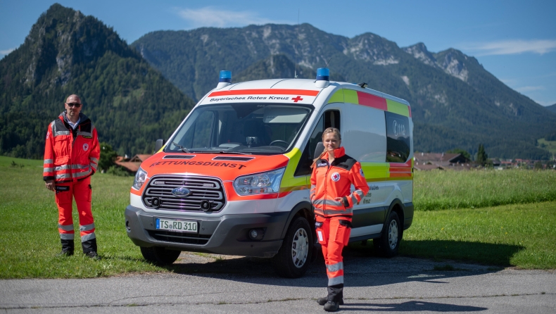 To νέο επεισόδιο της σειράς «Lifesavers» της Ford παρουσιάζει τον Βαυαρικό Ερυθρό Σταυρό (vid)