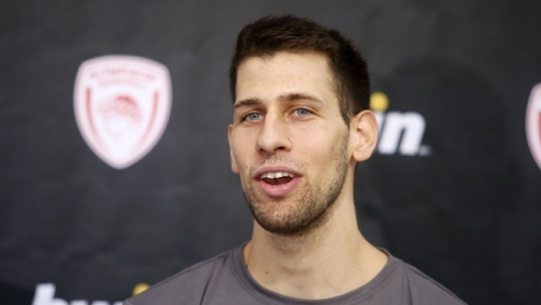 Λούντζης: «Όποτε μου ζητηθεί είμαι και θα είμαι έτοιμος, επικίνδυνη η Άλμπα»