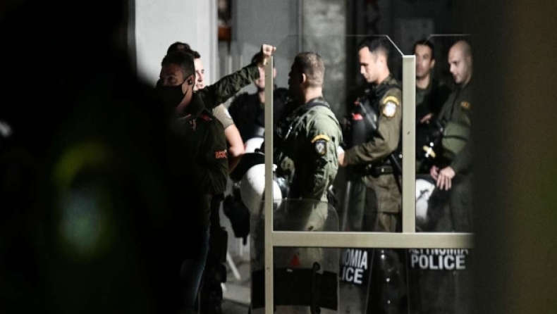 Η κατάθεση των 7 αστυνομικών για τη συμπλοκή με τους Ρομά στο πέραμα: «Ήθελαν να μας σκοτώσουν» 